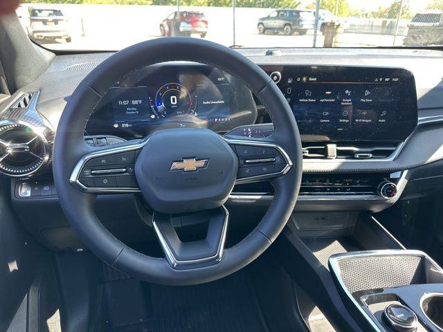 new 2026 Chevrolet Equinox car, priced at $29,035