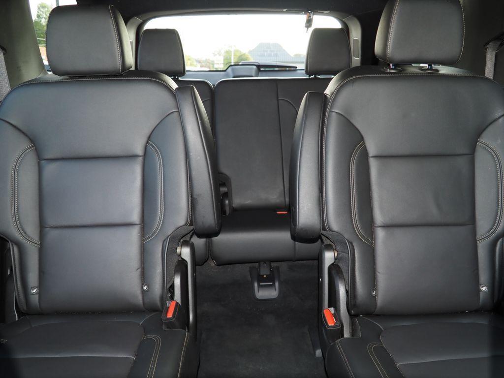 used 2023 Chevrolet Traverse car, priced at $34,084