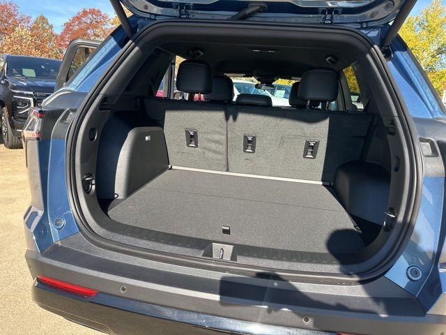 new 2026 Chevrolet Equinox car, priced at $35,435