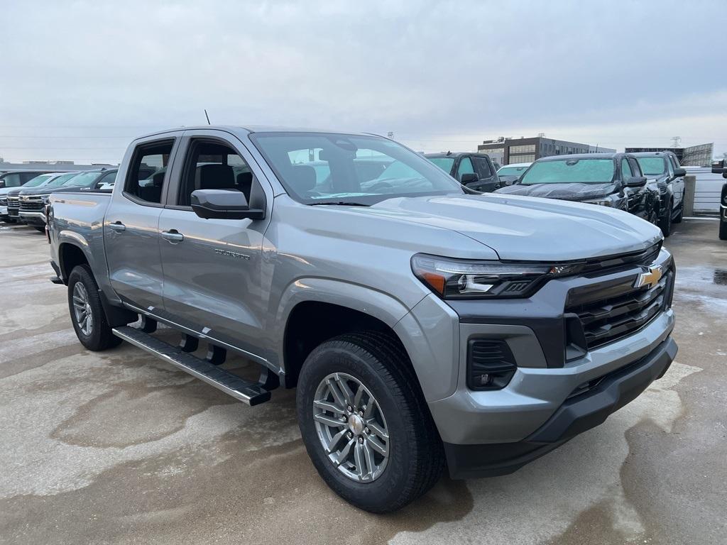 new 2024 Chevrolet Colorado car, priced at $43,995