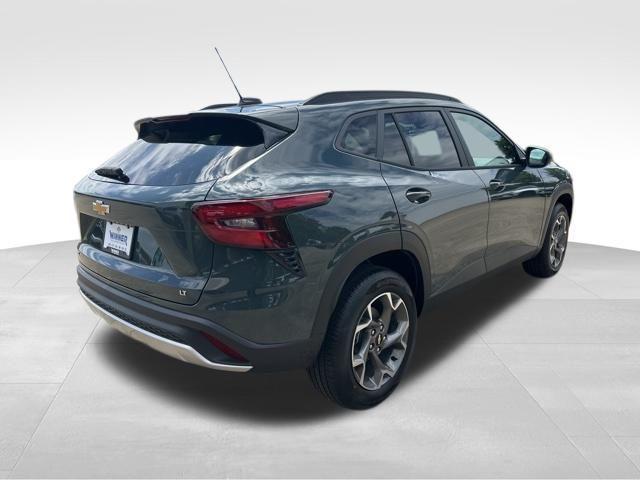 new 2025 Chevrolet Trax car, priced at $23,005