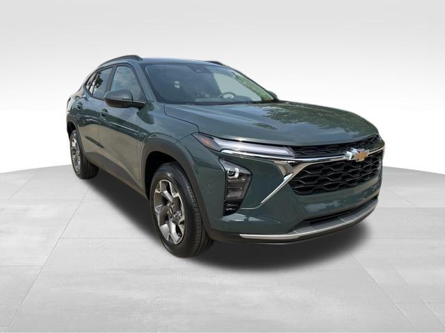 new 2025 Chevrolet Trax car, priced at $23,650