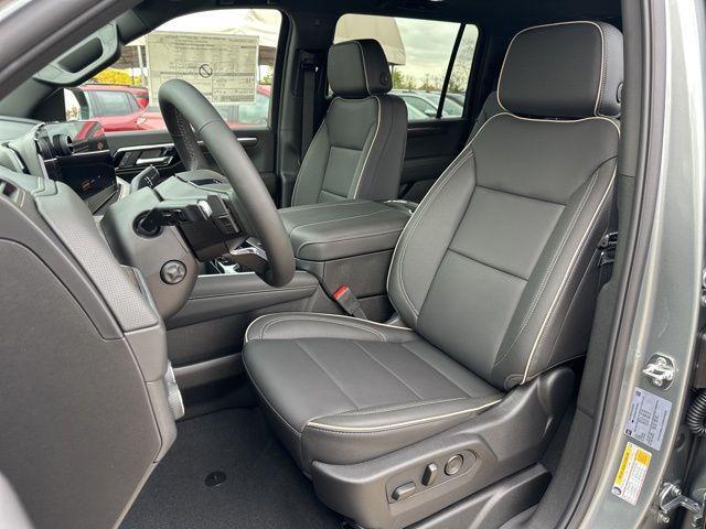 new 2026 Chevrolet Suburban car, priced at $83,985