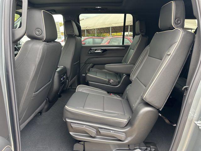 new 2026 Chevrolet Suburban car, priced at $83,985