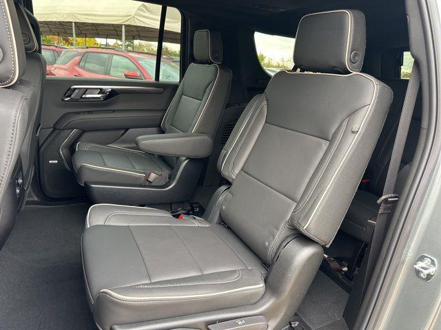 new 2026 Chevrolet Suburban car, priced at $83,985