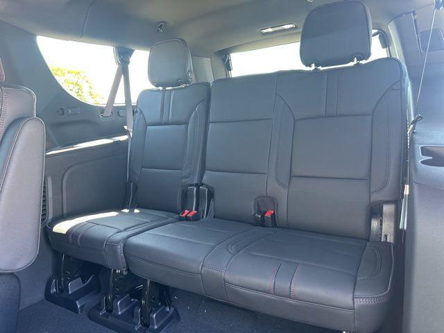 new 2025 Chevrolet Suburban car, priced at $79,240