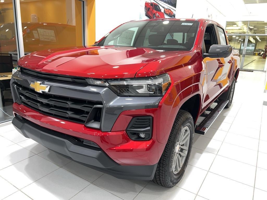 new 2024 Chevrolet Colorado car, priced at $44,490