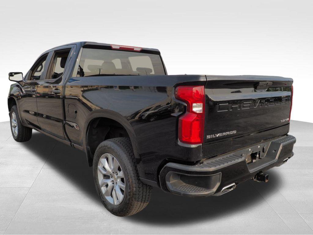 used 2021 Chevrolet Silverado 1500 car, priced at $30,149