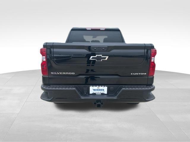 new 2026 Chevrolet Silverado 1500 car, priced at $45,620