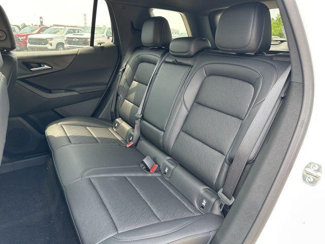 new 2026 Chevrolet Equinox car, priced at $36,870