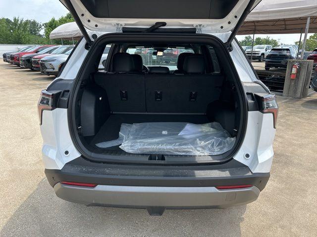 new 2026 Chevrolet Equinox car, priced at $36,870