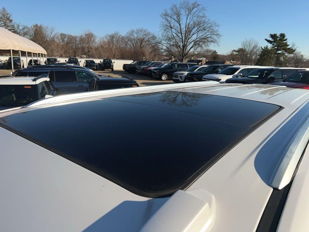 new 2025 Chevrolet Suburban car, priced at $81,680