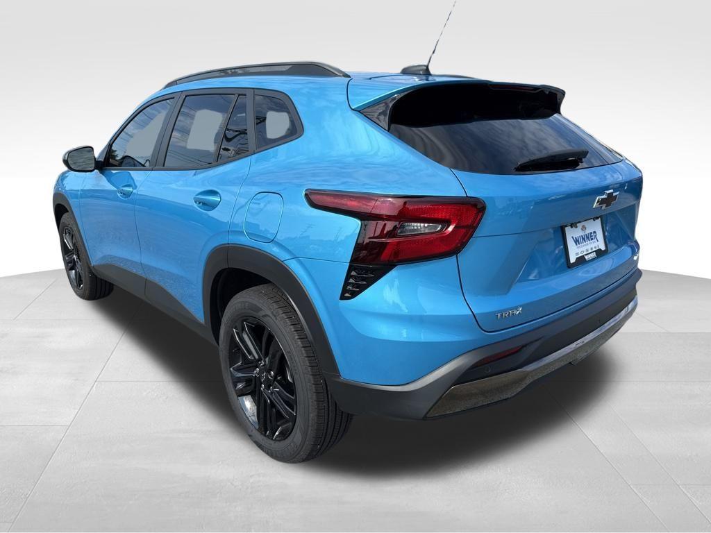 used 2025 Chevrolet Trax car, priced at $26,759