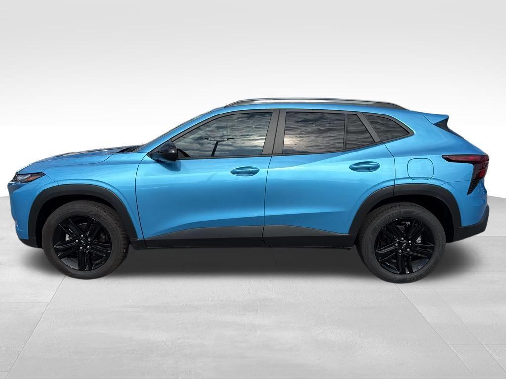 used 2025 Chevrolet Trax car, priced at $26,759