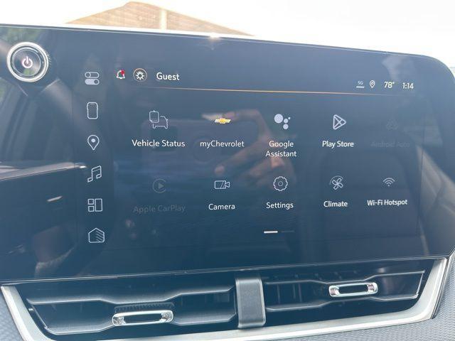 new 2026 Chevrolet Equinox car, priced at $33,625