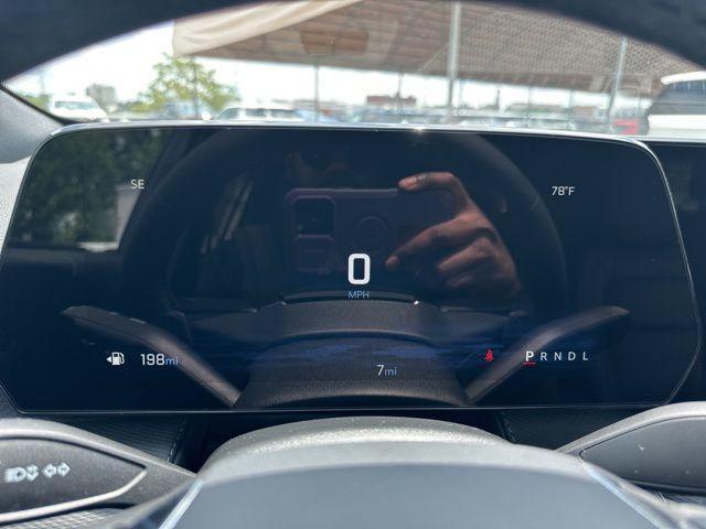 new 2026 Chevrolet Equinox car, priced at $33,625