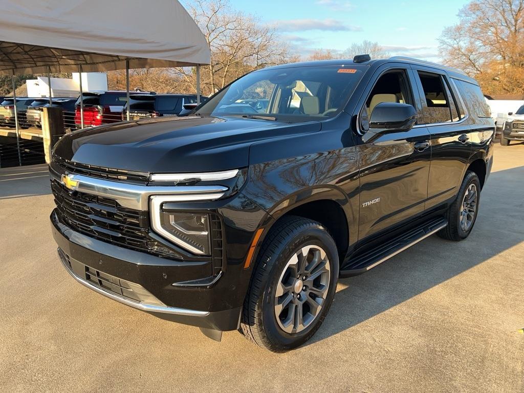 new 2025 Chevrolet Tahoe car, priced at $62,095