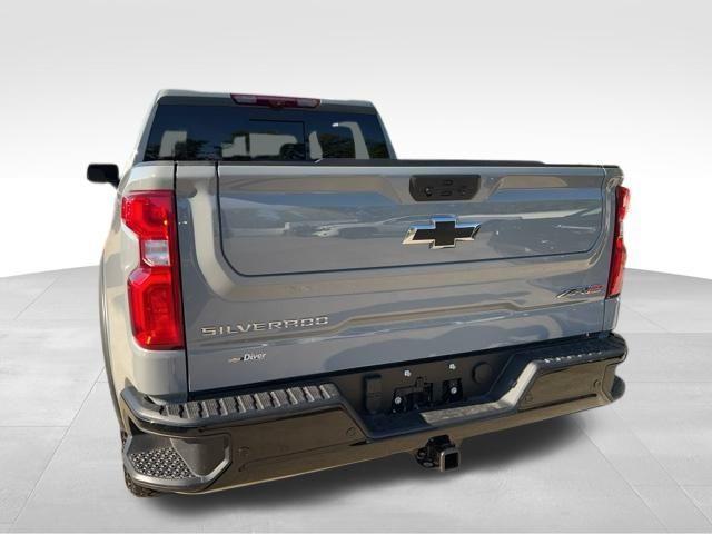 new 2025 Chevrolet Silverado 1500 car, priced at $70,674