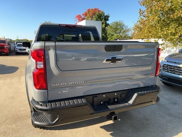 new 2025 Chevrolet Silverado 1500 car, priced at $71,674