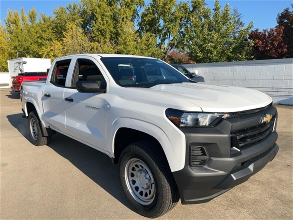 new 2024 Chevrolet Colorado car, priced at $32,310