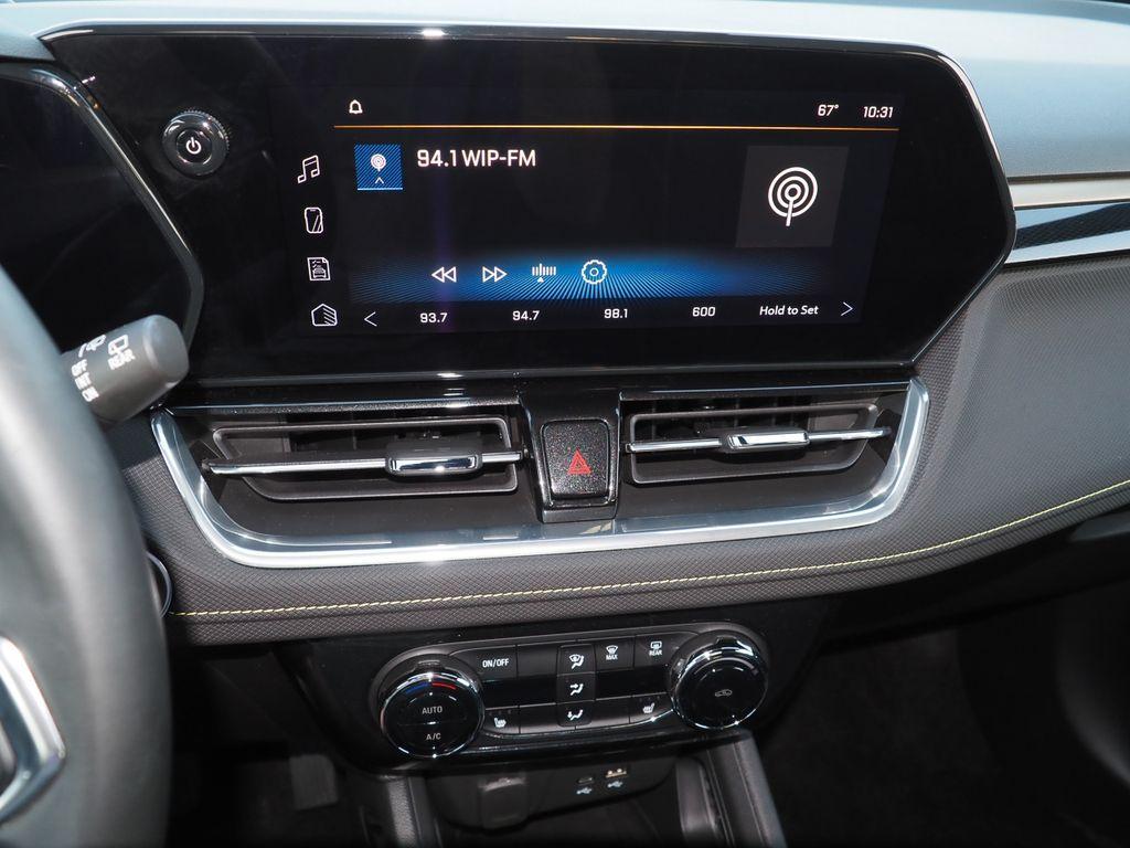 used 2024 Chevrolet TrailBlazer car, priced at $25,884