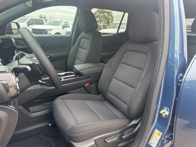 new 2026 Chevrolet Equinox car, priced at $28,835