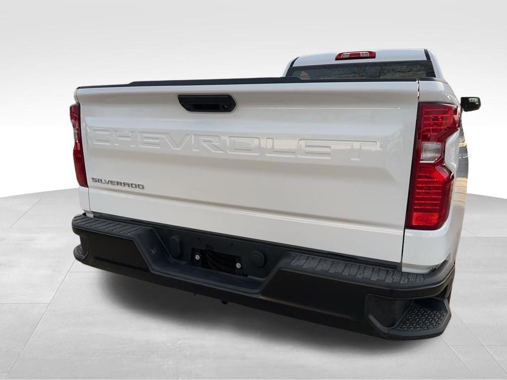 new 2025 Chevrolet Silverado 1500 car, priced at $38,205