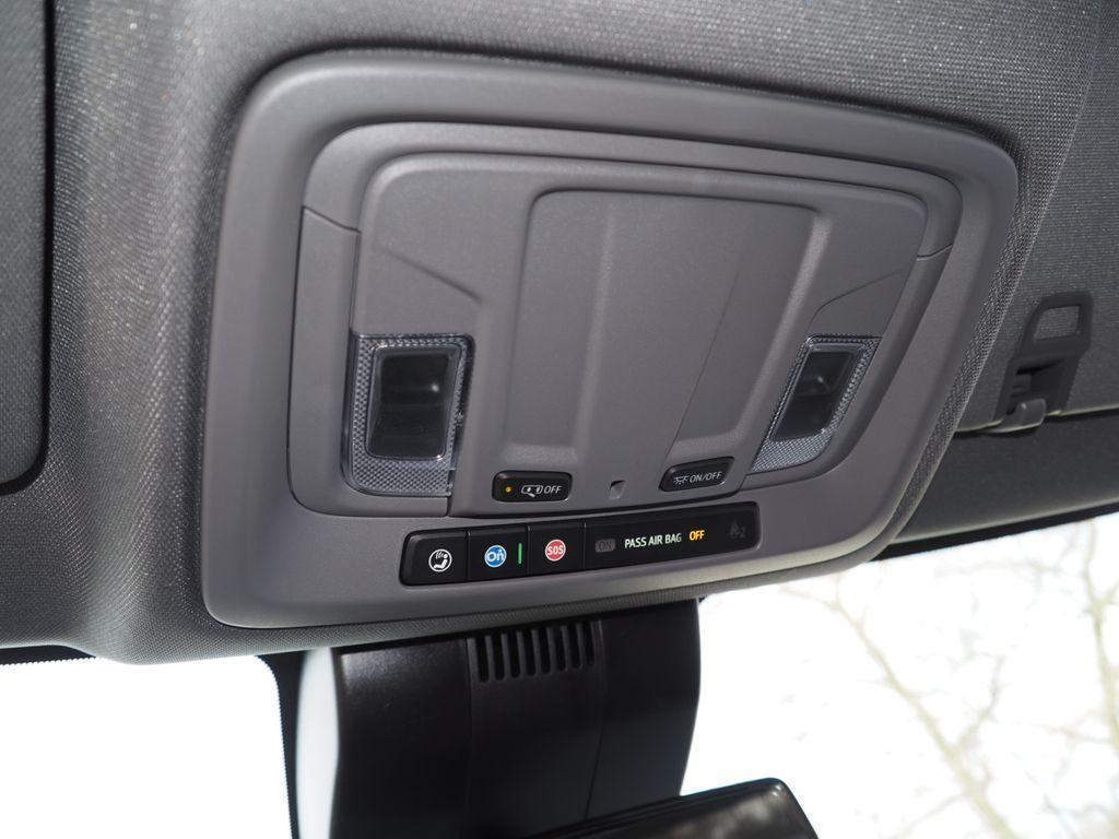 new 2025 Chevrolet Silverado 1500 car, priced at $38,205