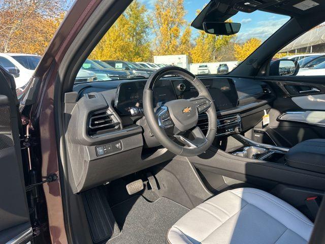 new 2026 Chevrolet Traverse car, priced at $57,035