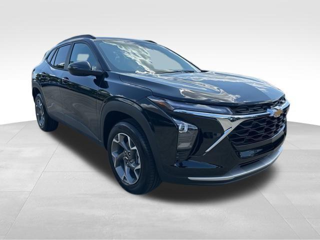 new 2025 Chevrolet Trax car, priced at $23,775