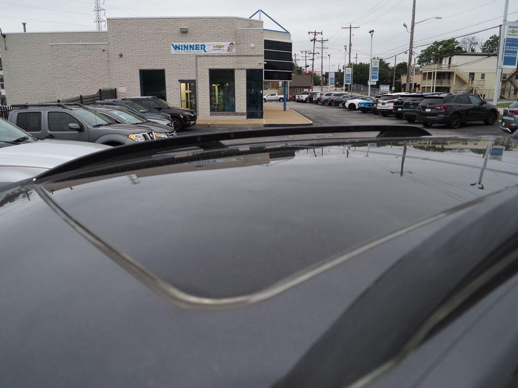 used 2022 Chevrolet Equinox car, priced at $26,732