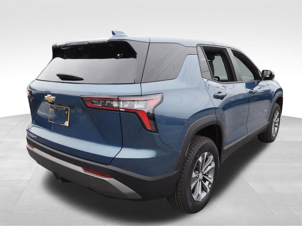 used 2025 Chevrolet Equinox car, priced at $34,565