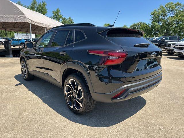 new 2025 Chevrolet Trax car, priced at $26,835