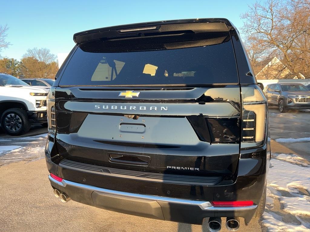 new 2025 Chevrolet Suburban car, priced at $78,595