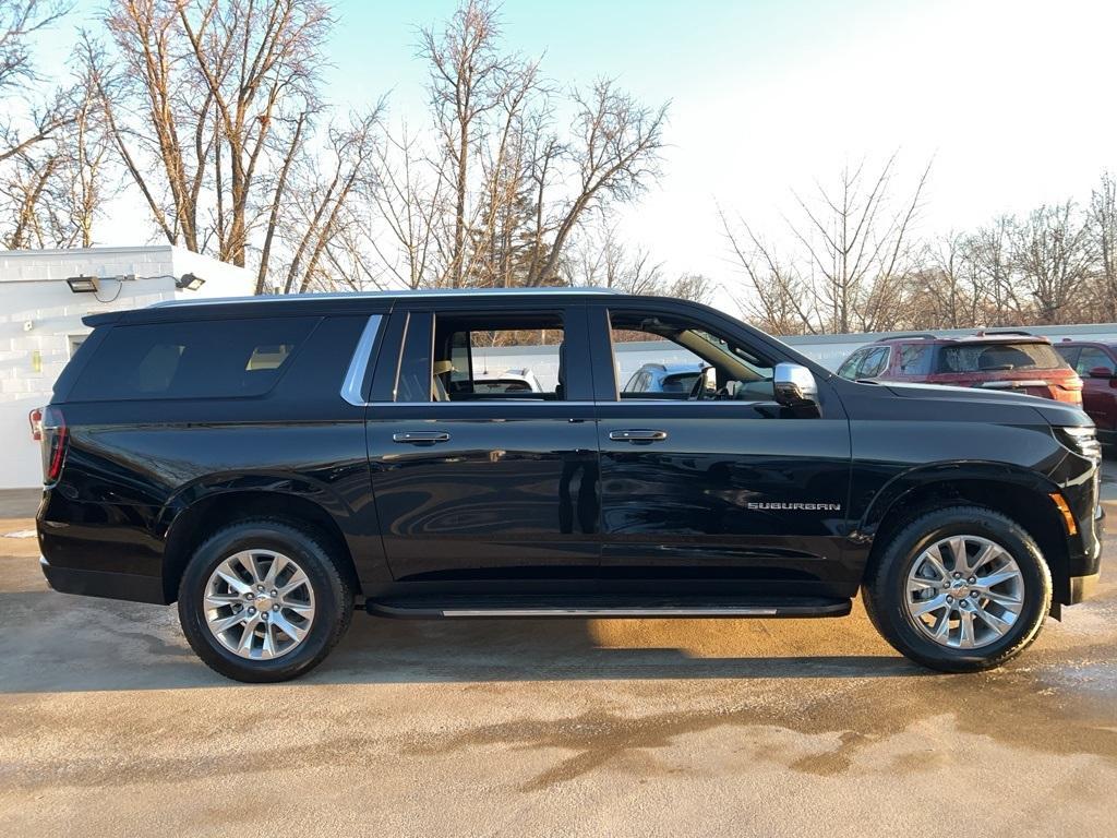 new 2025 Chevrolet Suburban car, priced at $78,595