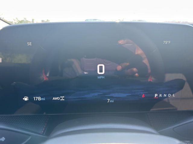 new 2026 Chevrolet Equinox car, priced at $35,435