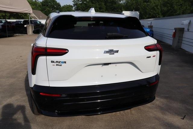 new 2024 Chevrolet Blazer EV car, priced at $46,095