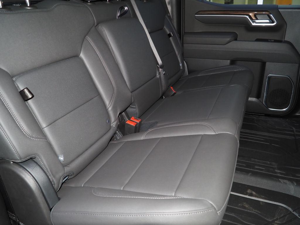 new 2025 Chevrolet Silverado 1500 car, priced at $61,940
