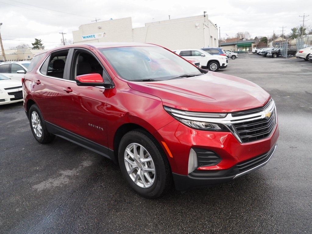 used 2022 Chevrolet Equinox car, priced at $22,667