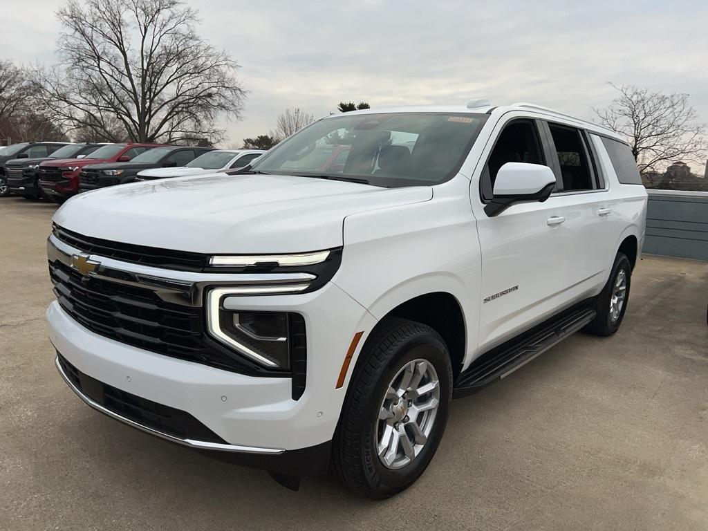 new 2025 Chevrolet Suburban car, priced at $63,995