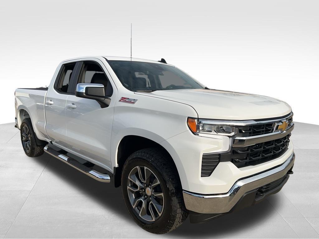 new 2025 Chevrolet Silverado 1500 car, priced at $50,990