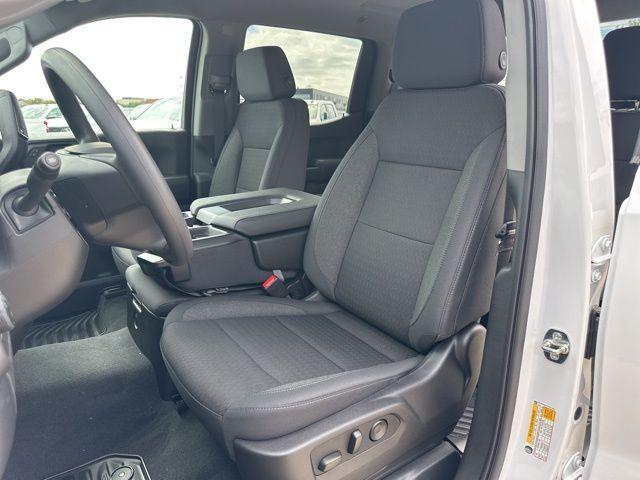 new 2026 Chevrolet Silverado 1500 car, priced at $45,620