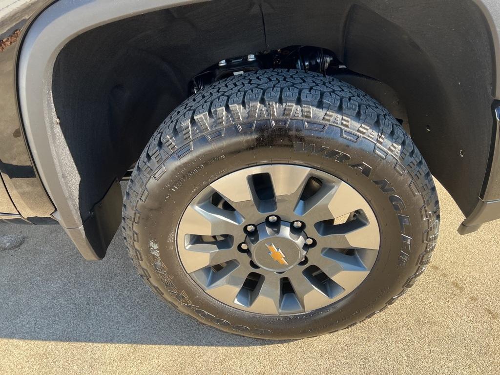 new 2025 Chevrolet Silverado 2500 car, priced at $66,515