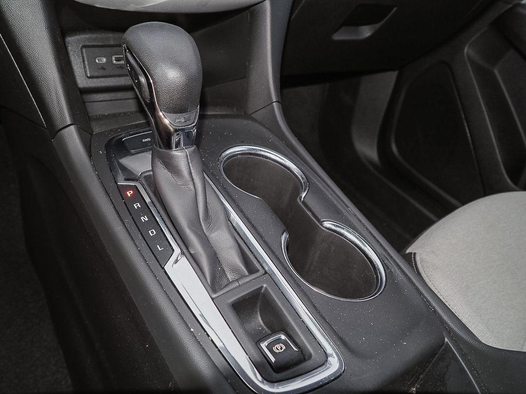 used 2023 Chevrolet Equinox car, priced at $22,273