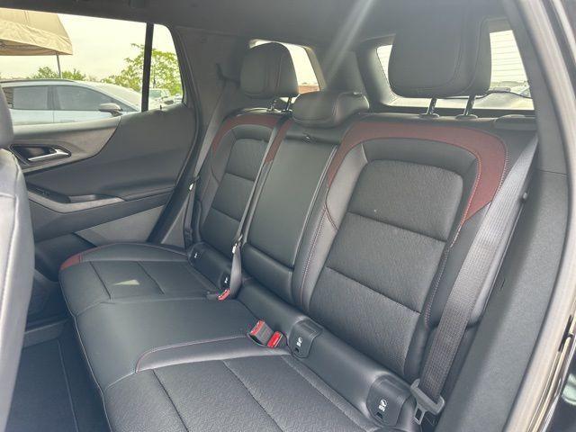 new 2026 Chevrolet Equinox car, priced at $34,135