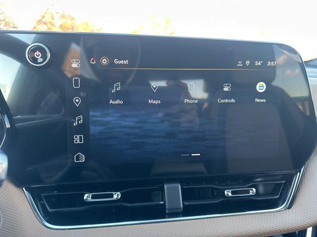 new 2026 Chevrolet Equinox car, priced at $36,930