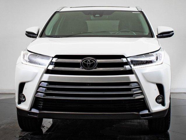 used 2018 Toyota Highlander car, priced at $28,598