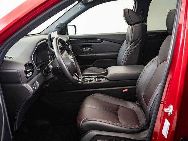 used 2025 Honda Pilot car, priced at $51,798