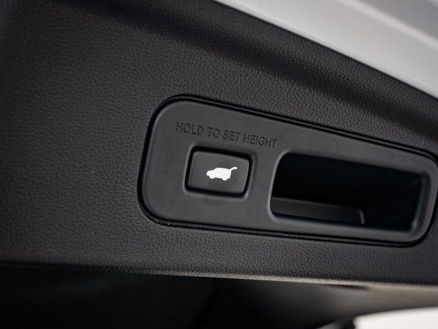 used 2024 Acura MDX car