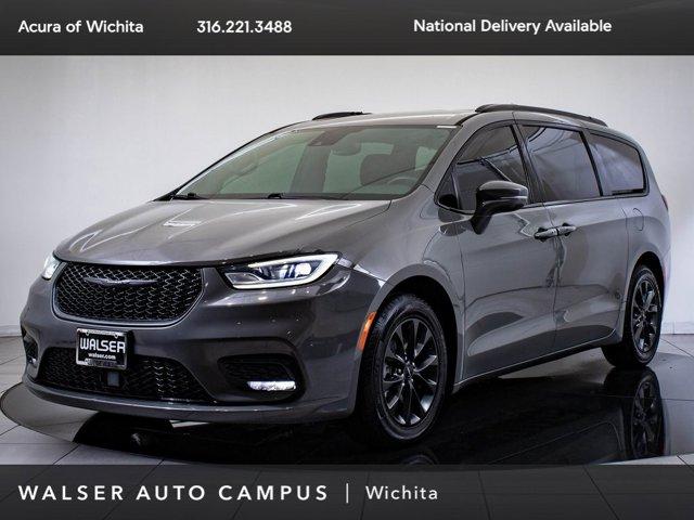 used 2021 Chrysler Pacifica car, priced at $28,598